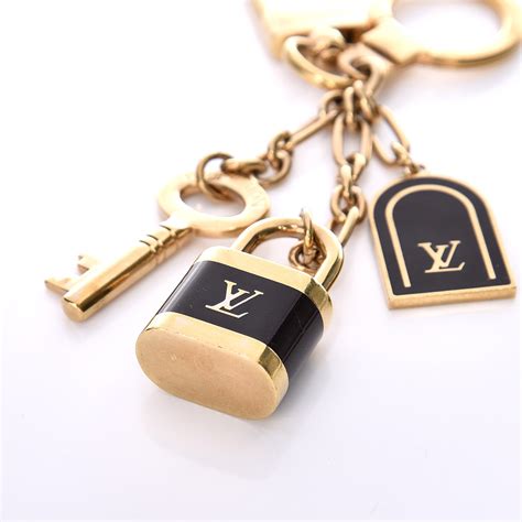 louis vuitton key clea|authentic louis vuitton keychain.